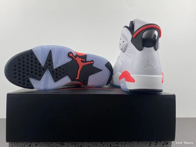 Kicktheory (2014) Jordan Infrared White Retro 384664-123 6 0804